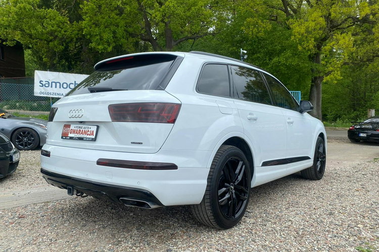 Audi Q7 2.0 tfsi Quattro 7 os. Panorama skóry ledy Navi kamera 1. Rok gwarancj zdjęcie 10