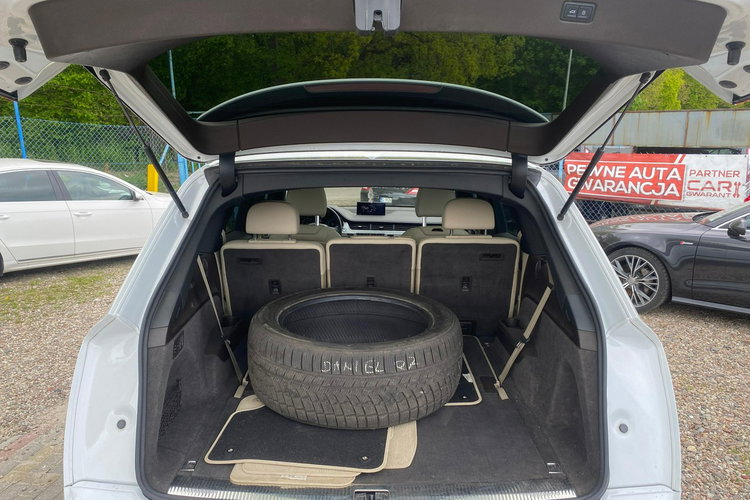 Audi Q7 2.0 tfsi Quattro 7 os. Panorama skóry ledy Navi kamera 1. Rok gwarancj zdjęcie 36