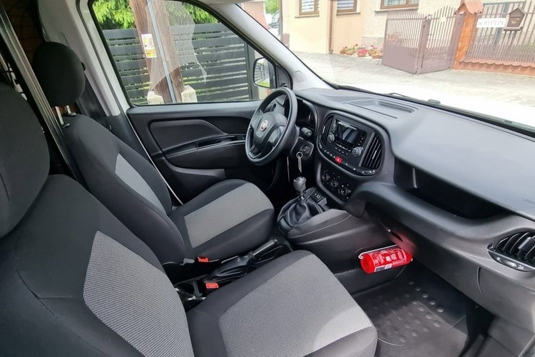Fiat Doblo 1.4 T-jet 120km L2H1 / Nowy LPG i rozrząd / Klima / Bagażnik dachowy zdjęcie 13