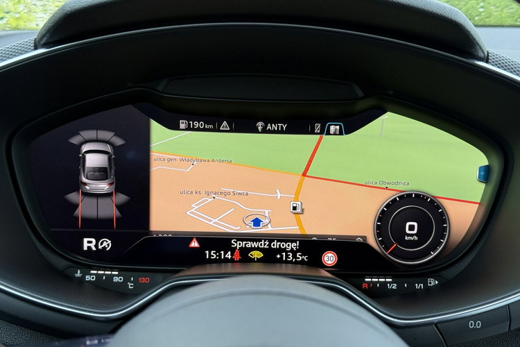 Audi TT zdjęcie 16