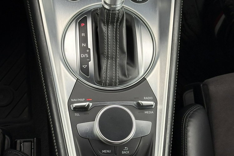 Audi TT zdjęcie 21