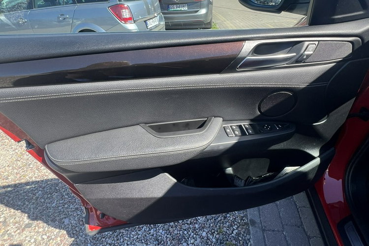 BMW X4 zdjęcie 16