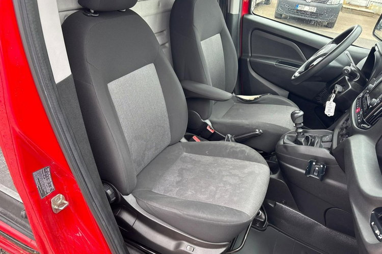Fiat Doblo 1.4Tjet/120KM //2021 r/Nowym LPG /przebieg 168 tys km zdjęcie 10
