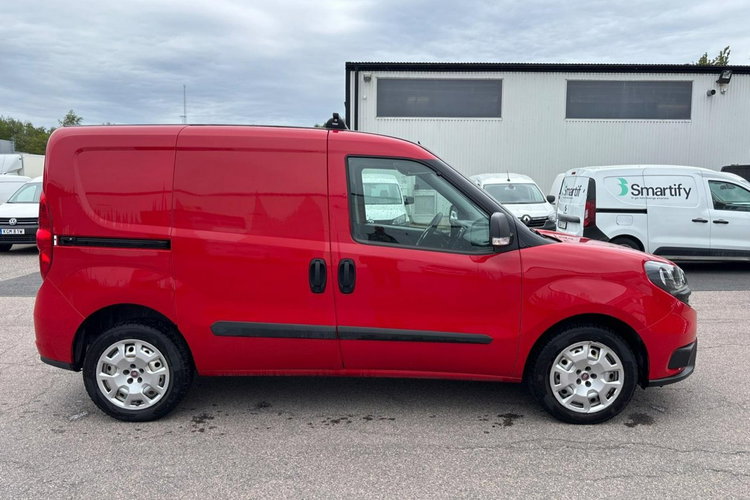 Fiat Doblo 1.4Tjet/120KM //2021 r/Nowym LPG /przebieg 168 tys km zdjęcie 8