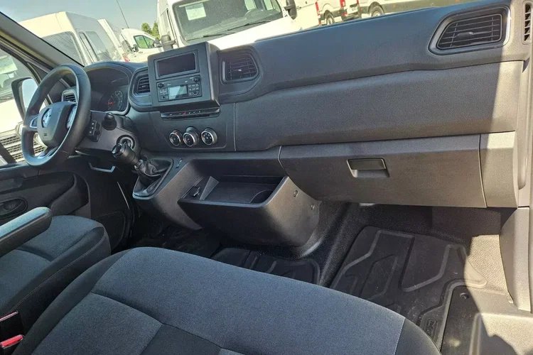 Renault Master L3H2 109999zł Netto Brygadówka 7 osób 2.3 dCi/136KM zdjęcie 29