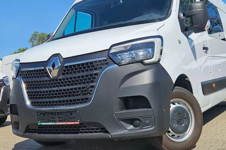 Renault Master L3H2 109999zł Netto Brygadówka 7 osób 2.3 dCi/136KM zdjęcie 5