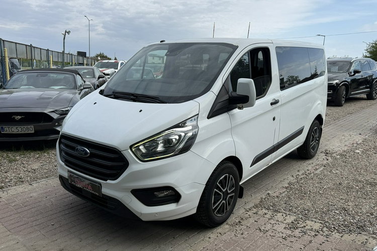 Ford Transit Custom 2.0tdci 8 osobowy ledy stan tech idealny salon PL f-k VAT 1..r.gwaranc zdjęcie 17