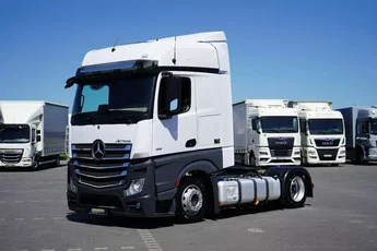 Mercedes Actros