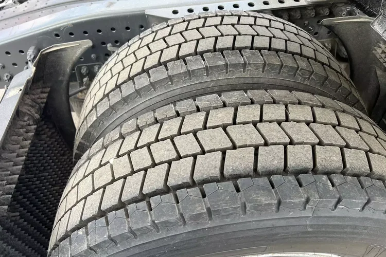 Mercedes ACTROS prokontraktowy zdjęcie 18