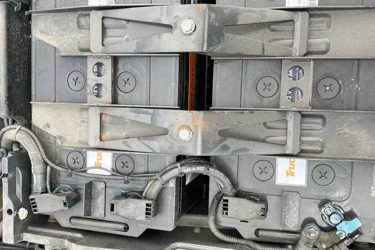 Mercedes ACTROS prokontraktowy zdjęcie 19