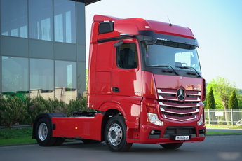 Mercedes Actros