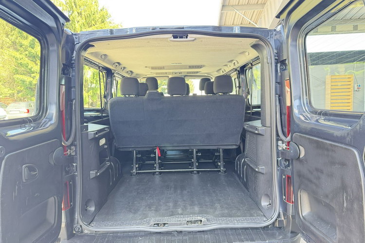 Renault Trafic long L2H1 brygadówka 9-osobowy 2.0 150KM pełna opcja 2023rok lift zdjęcie 5