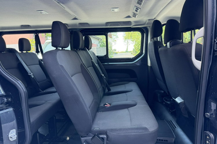 Renault Trafic long L2H1 brygadówka 9-osobowy 2.0 150KM pełna opcja 2023rok lift zdjęcie 8