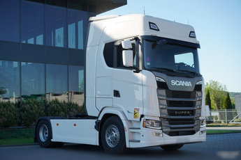 Scania S 500 / RETARDER / KLIMA POSTOJOWA / SKÓRY / 2025 R 