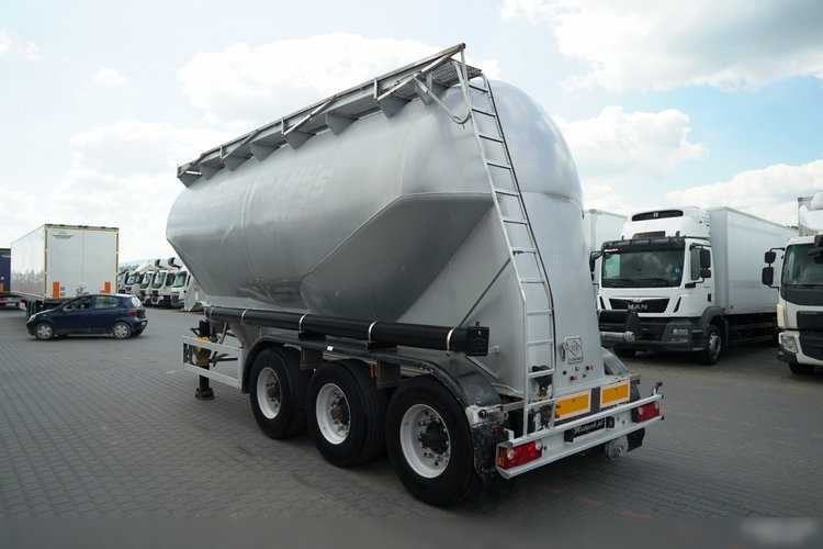 Feldbinder / CEMENTONACZEPA / 3 KOMORY / 36 000 L / SILOS / DO MATERIAŁÓW SYPKICH  / ALUFELGI zdjęcie 3