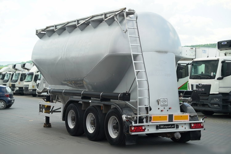 Feldbinder / CEMENTONACZEPA / 3 KOMORY / 36 000 L / SILOS / DO MATERIAŁÓW SYPKICH  / ALUFELGI zdjęcie 4