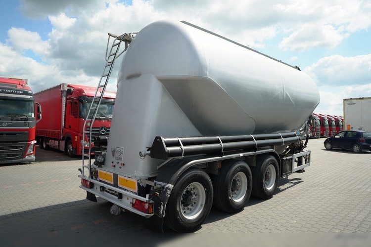 Feldbinder / CEMENTONACZEPA / 3 KOMORY / 36 000 L / SILOS / DO MATERIAŁÓW SYPKICH  / ALUFELGI zdjęcie 6