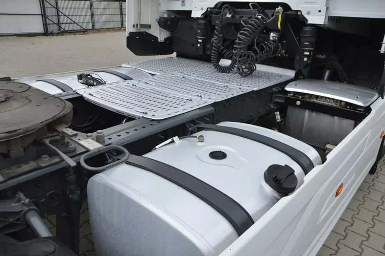 DAF XG 480 / ZF INTARDER / KLIMA POST. / FULL LED / SALONKA / BOGATA WERSJA zdjęcie 19