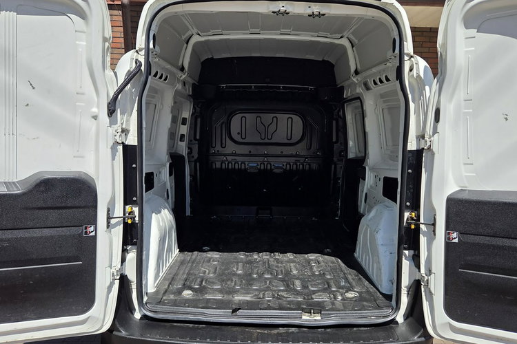 Fiat Doblo XL L2H2, 1.6 MJ 120KM , Salon PL, I WŁ, grzane fotele, F.VAT23, leasing zdjęcie 11