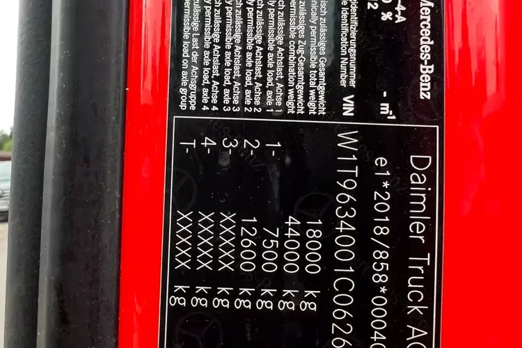 Mercedes ACTROS L prokontraktowy zdjęcie 12
