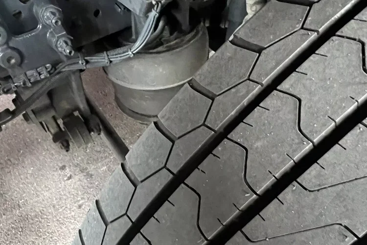 Mercedes ACTROS L prokontraktowy zdjęcie 14
