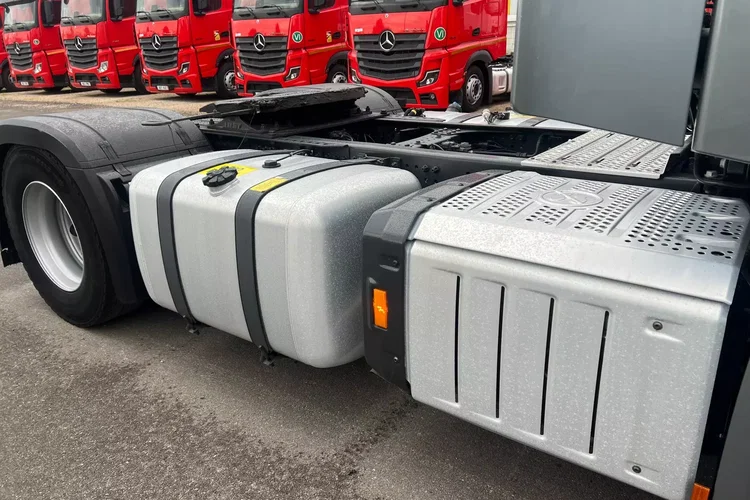 Mercedes ACTROS L MP5 POLIFTOWY prokontraktowy zdjęcie 17