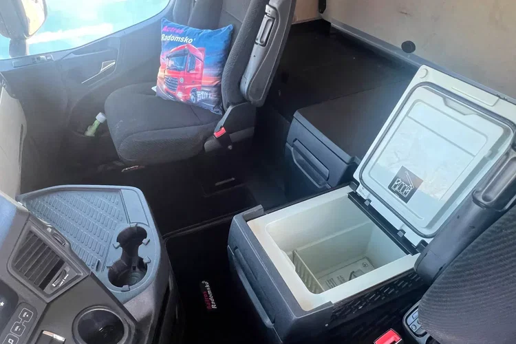 Mercedes ACTROS L poliftowy pokontraktowy zdjęcie 32