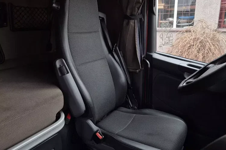 Scania R450 zdjęcie 29