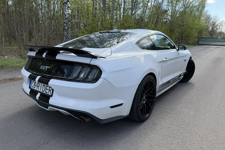 Ford Mustang 5.0 GT 69 tyś km Niski przebieg Jasna skóra zdjęcie 4