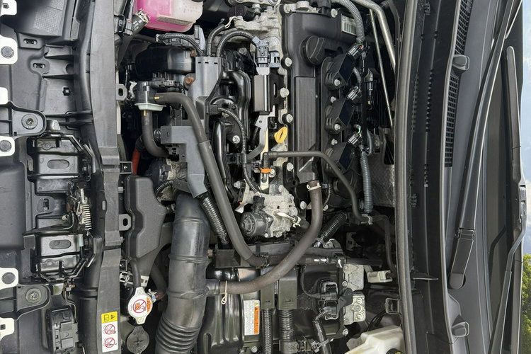 Toyota Yaris 1.5HSD 125KM Bezwypadkowy Oryginalny lakier zdjęcie 11