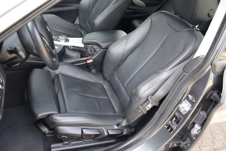 BMW 3GT Opłacona 2.0i 184KM Serwis Bi-xenon Skóra el.klapa zdjęcie 25
