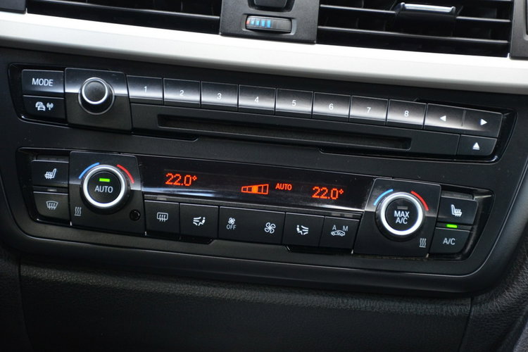 BMW 3GT Opłacona 2.0i 184KM Serwis Bi-xenon Skóra el.klapa zdjęcie 34