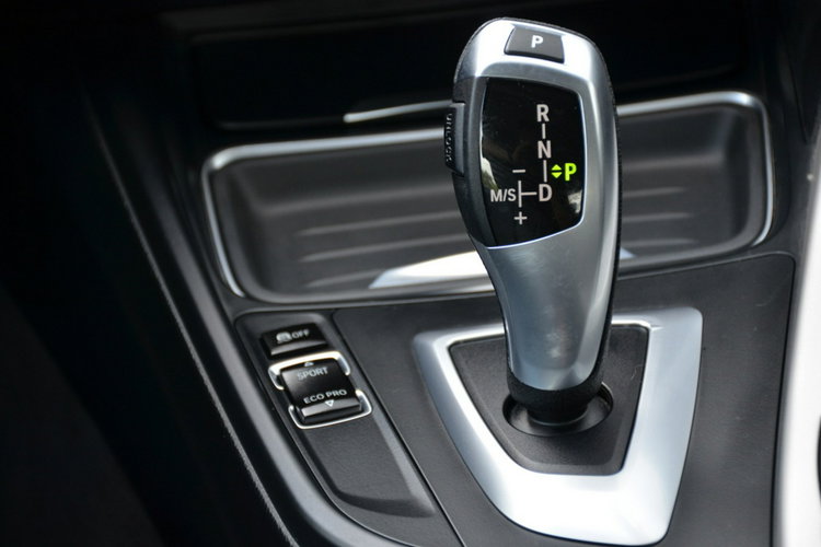 BMW 3GT Opłacona 2.0i 184KM Serwis Bi-xenon Skóra el.klapa zdjęcie 35