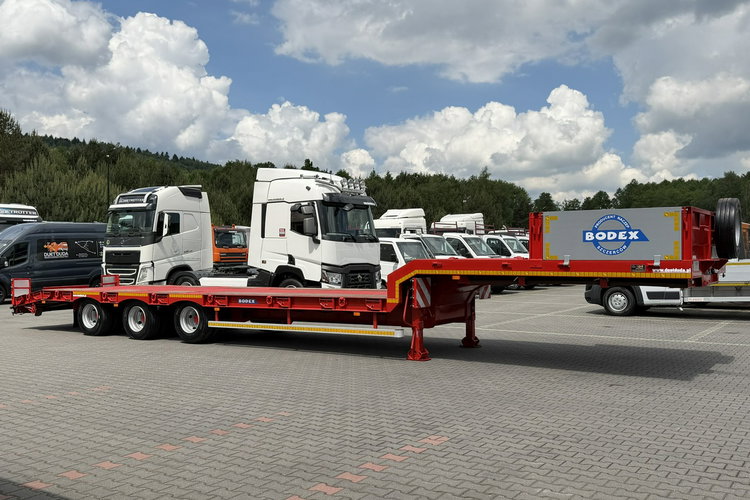 BODEX NN3J Ładowność: 26.500kg 3osie SAF Przednia Podnoszona WABCO Poszerzenia Waga 9000kg 2021r Niskopodwoziowa Laweta Kassbohrer zdjęcie 1