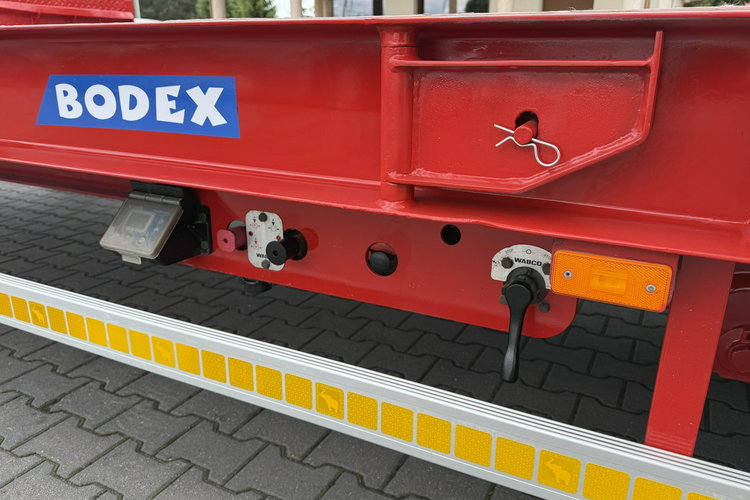 BODEX NN3J Ładowność: 26.500kg 3osie SAF Przednia Podnoszona WABCO Poszerzenia Waga 9000kg 2021r Niskopodwoziowa Laweta Kassbohrer zdjęcie 18