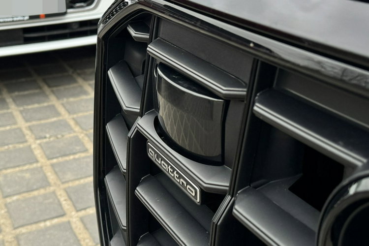 Audi Q8 S Line 2023 HUD B&Olufsen Paorama Wentyle Radar Matrixy 4xAC zdjęcie 29