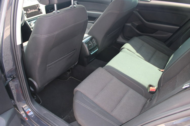 Volkswagen Passat Salon Polska Comfortline zdjęcie 11
