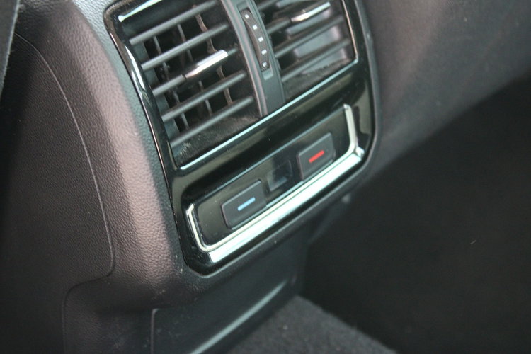 Volkswagen Passat Salon Polska Comfortline zdjęcie 12