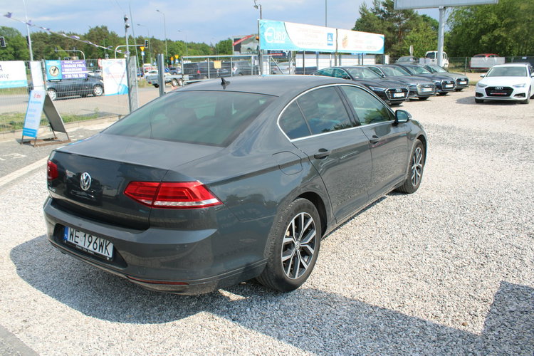 Volkswagen Passat Salon Polska Comfortline zdjęcie 5