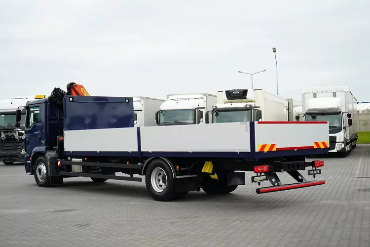 MAN / TGM / 18.250 / ACC / E 6 / SKRZYNIOWY + HDS / PALFINGER PK 12002 / WYSIĘG 14 M / PILOT zdjęcie 8