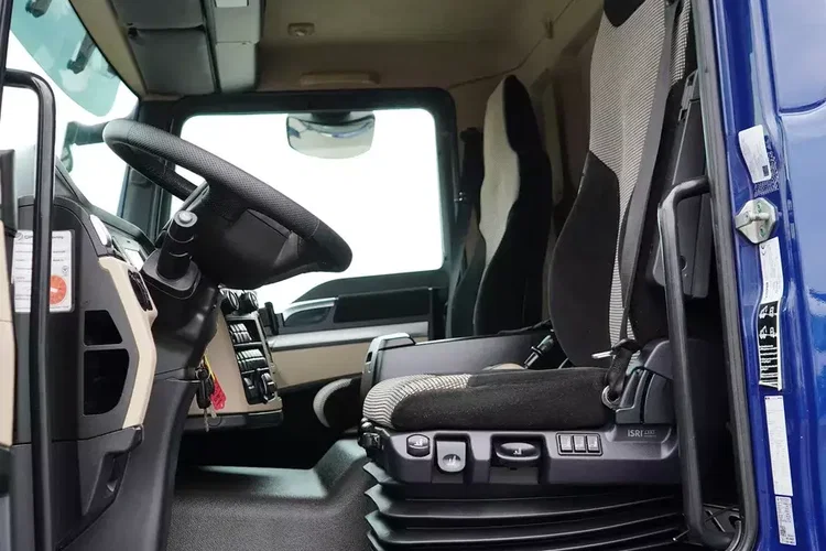 MAN / TGM / 18.250 / ACC / E 6 / SKRZYNIOWY + HDS / PALFINGER PK 12002 / WYSIĘG 14 M / PILOT zdjęcie 9