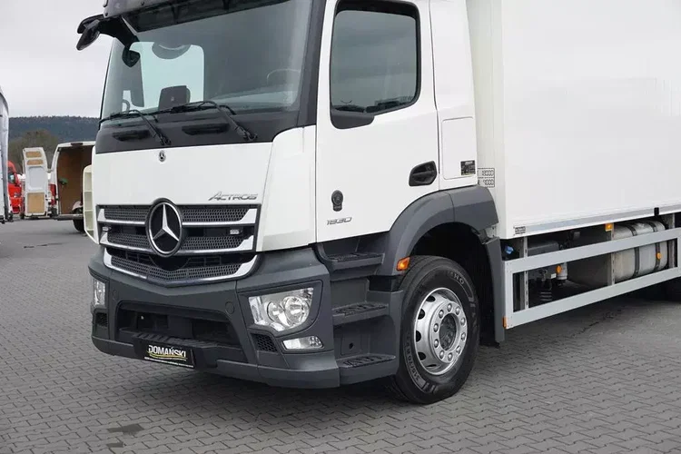 Mercedes ACTROS / 1830 / E 6 / MP 5 / KONTENER + WINDA / 16 PALET zdjęcie 27