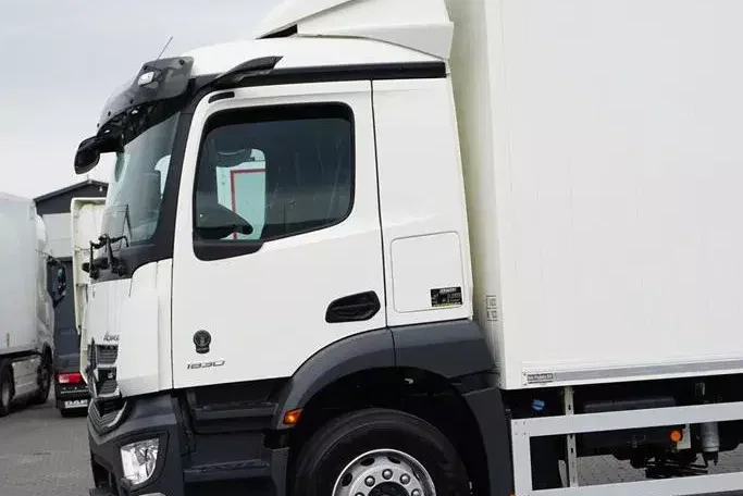 Mercedes ACTROS / 1830 / E 6 / MP 5 / KONTENER + WINDA / 16 PALET zdjęcie 29