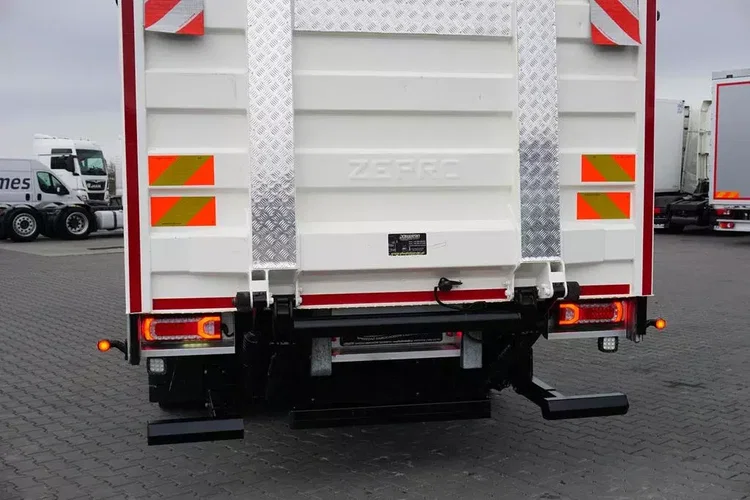 Mercedes ACTROS / 1830 / E 6 / MP 5 / KONTENER + WINDA / 16 PALET zdjęcie 34