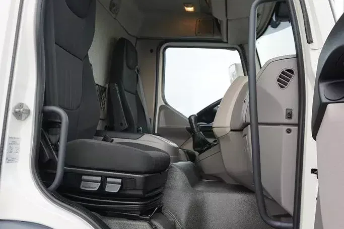 DAF / LF / 320 / ACC / E 6 / BURTOWY / 24 PALETY / ŁAD. 11 720 KG / DŁ. 9,7 M zdjęcie 8