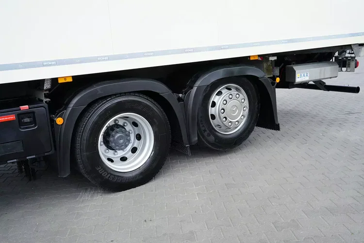 Mercedes ACTROS / 2540 / ACC / E 6 / CHŁODNIA + WINDA / 20 PALET / OŚ SKRĘTNA zdjęcie 25