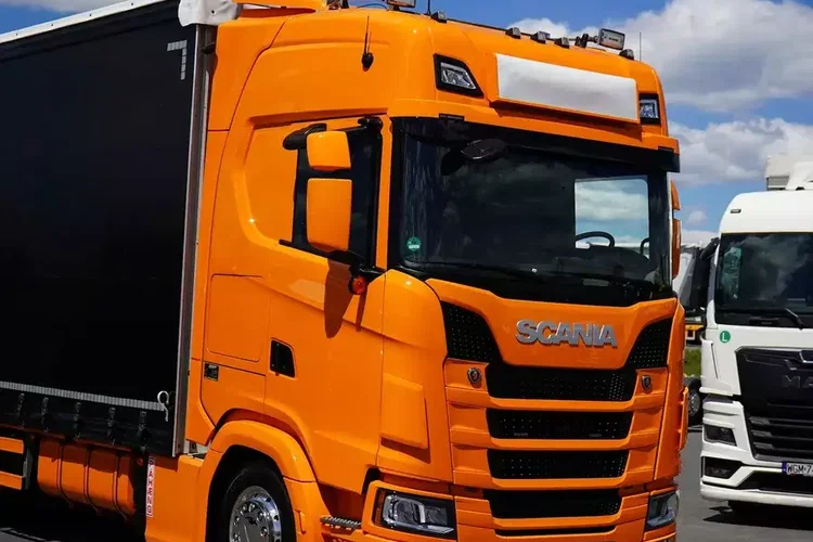 Scania / S 500 / ACC / E 6 / FIRANKA / 19 PALET / RETARDER / OŚ SKRĘTNA / PEŁNA OPCJA zdjęcie 26
