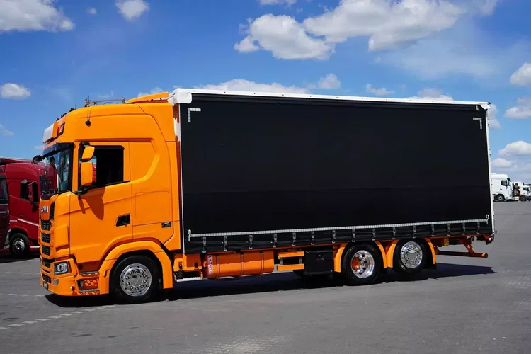 Scania / S 500 / ACC / E 6 / FIRANKA / 19 PALET / RETARDER / OŚ SKRĘTNA / PEŁNA OPCJA zdjęcie 3