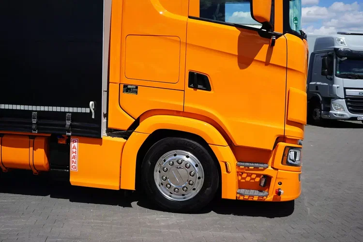 Scania / S 500 / ACC / E 6 / FIRANKA / 19 PALET / RETARDER / OŚ SKRĘTNA / PEŁNA OPCJA zdjęcie 31