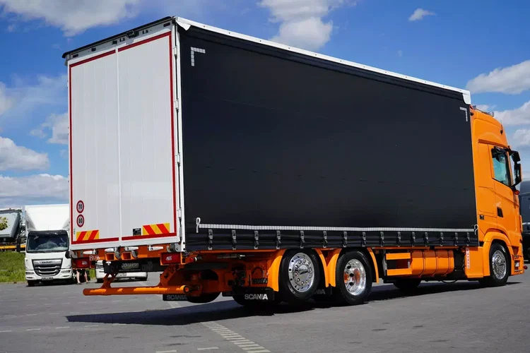 Scania / S 500 / ACC / E 6 / FIRANKA / 19 PALET / RETARDER / OŚ SKRĘTNA / PEŁNA OPCJA zdjęcie 35